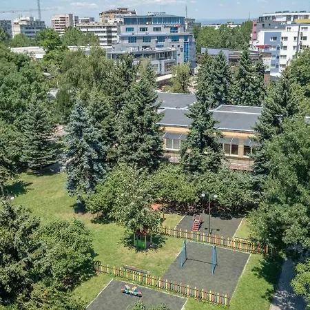 Mini Blue Хотел *